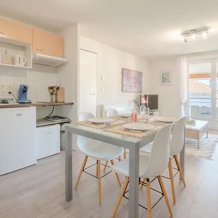 Le Cosy Tarbais - Parking - Balcon - Vue Pyrenees Apartament *