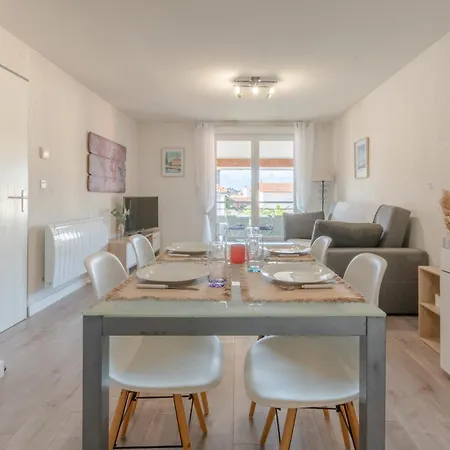 Le Cosy Tarbais - Parking - Balcon - Vue Pyrenees